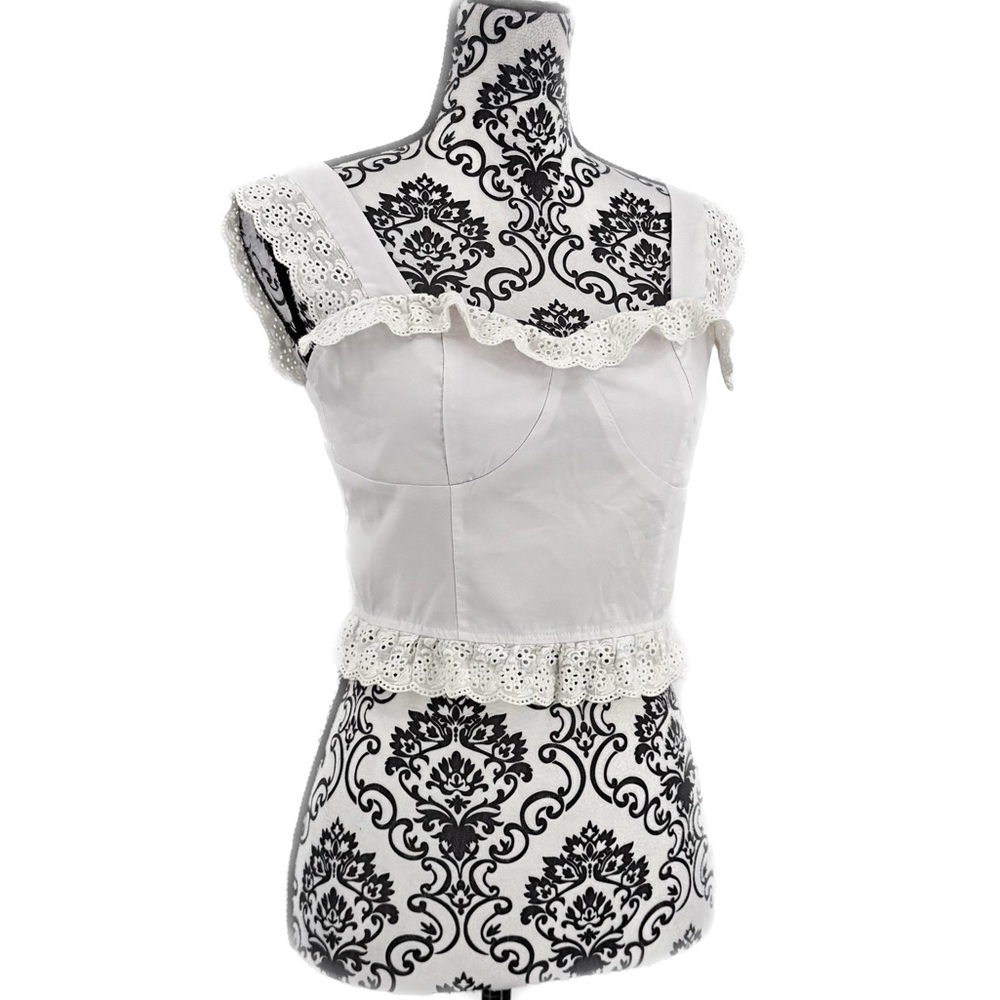 Eyelet Ruffle White Tank Top - Picture 3 of 12